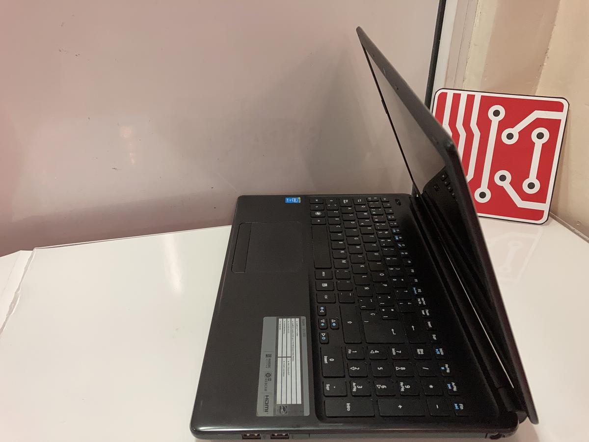 Acer E1-572 - foto 2